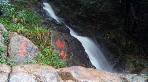 《笑傲乾坤》铸剑池详解（以热血PK铸剑升华，让你笑傲乾坤游戏世界）