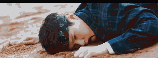 《奔流掌炁灵》